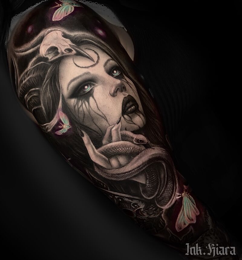 Skull Snake